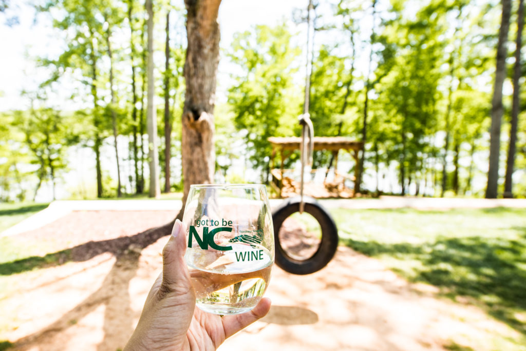 North Carolina wineries: Old Homeplace Vineyard